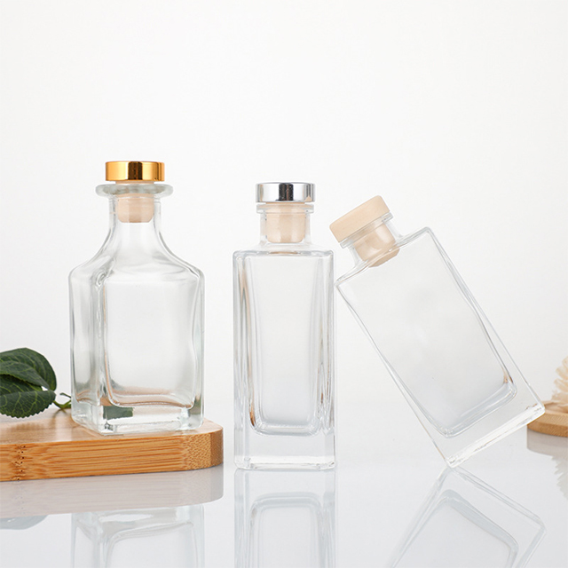 100ml 150ml 200ml玻璃芳香疗法扩散器与软木盖