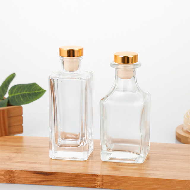 100ml 150ml 200ml玻璃芳香疗法扩散器与软木盖